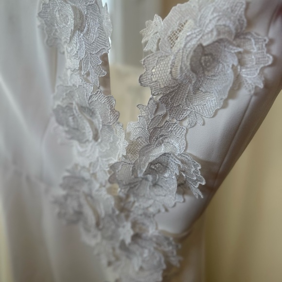 COPY - SAU LEE SZ 12 NWT Florence Dress in White - Picture 10 of 11